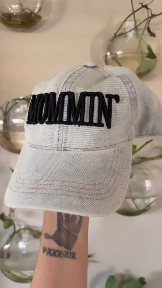 Mommin' Dad Cap